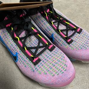 COPY - Nike women’s VaporMax 2021 multi color nwt
